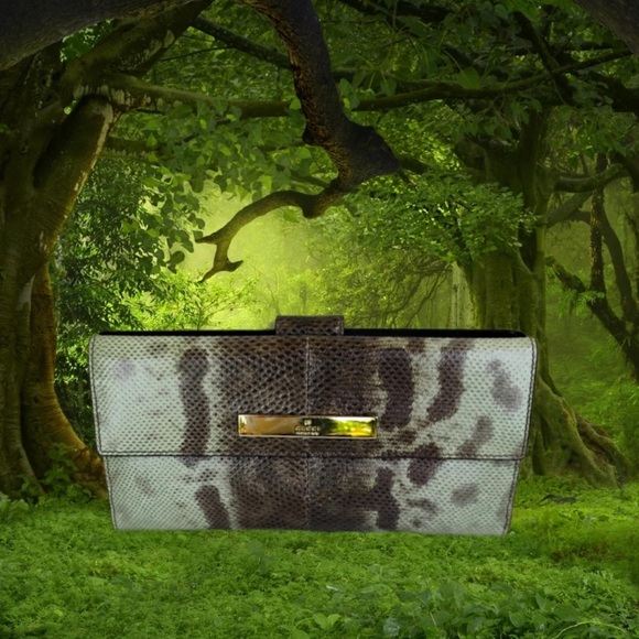 Gucci Python Green Limited Edition Wallet RARE - Picture 3 of 16